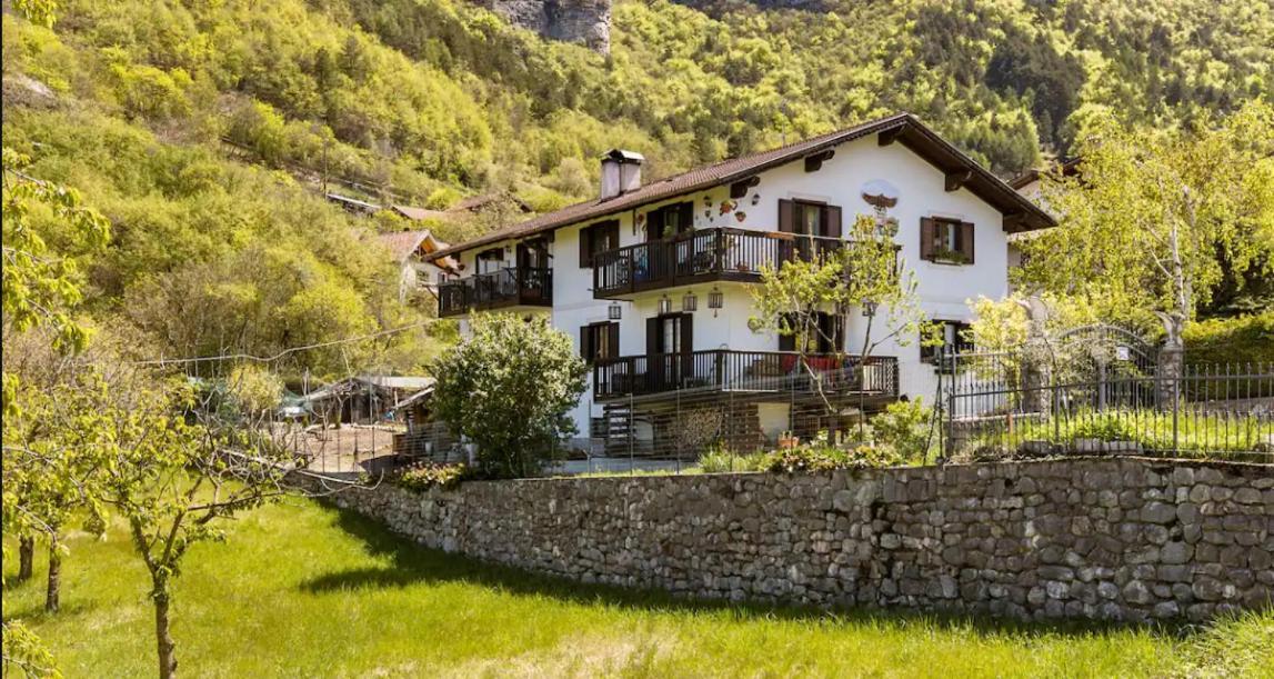 B&B Haus Senter Trambileno ภายนอก รูปภาพ